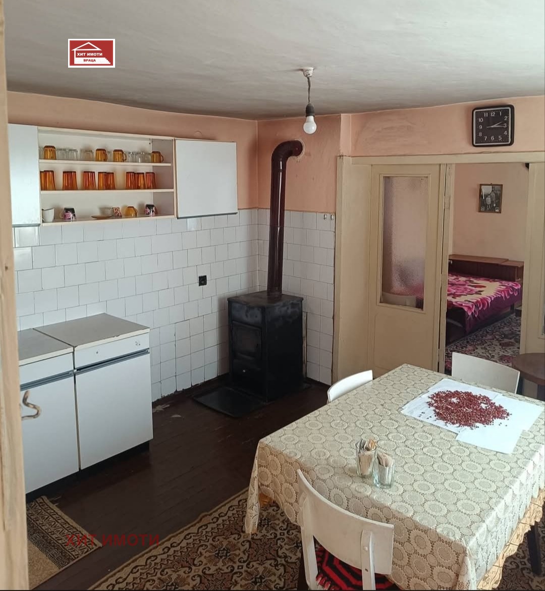 Продава КЪЩА, с. Лиляче, област Враца, снимка 7 - Къщи - 54254934