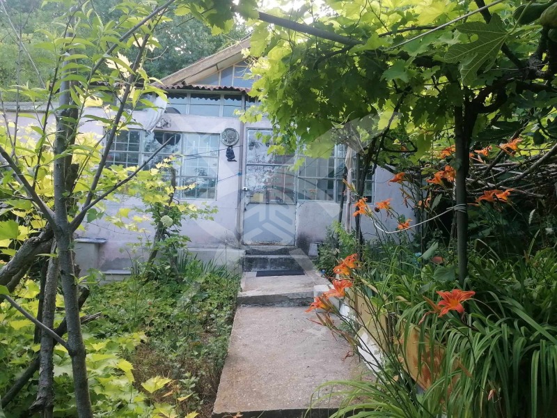 Продава КЪЩА в област Варна, с. Доброглед - 100 кв.м / 73 000 € » 142 775.59 лв., ЕКС НВД ООД