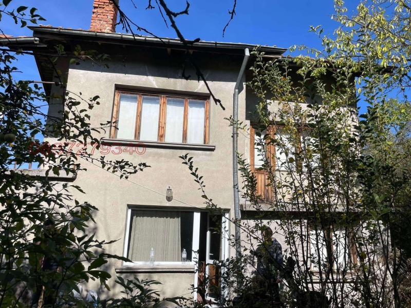 Продава ВИЛА в област Перник, с. Кленовик - 108 кв.м / 60 000 € » 117 349.80 лв.