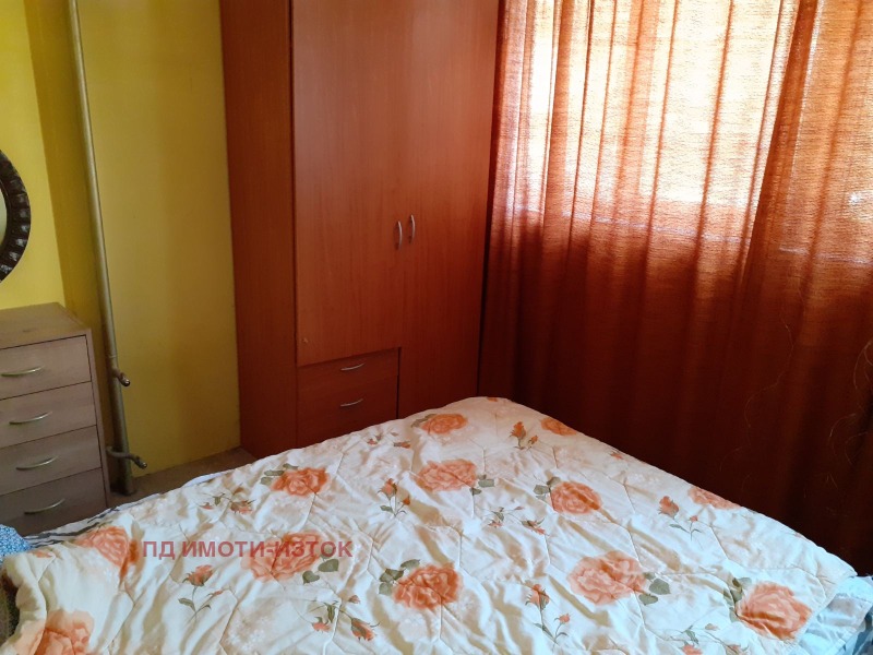 Продава 1-СТАЕН, гр. София, Мусагеница