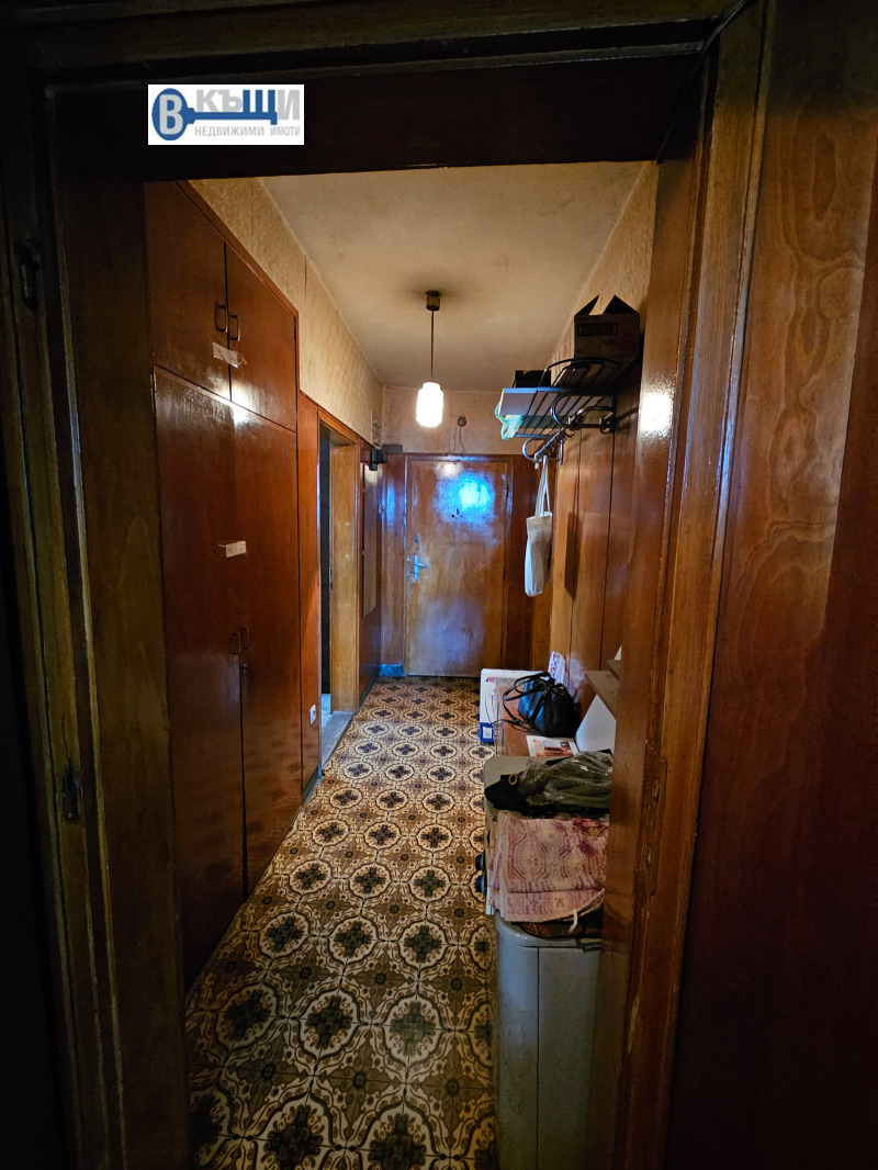 Продава 4-СТАЕН, гр. Велико Търново, Център, снимка 3 - Апартаменти - 53073520