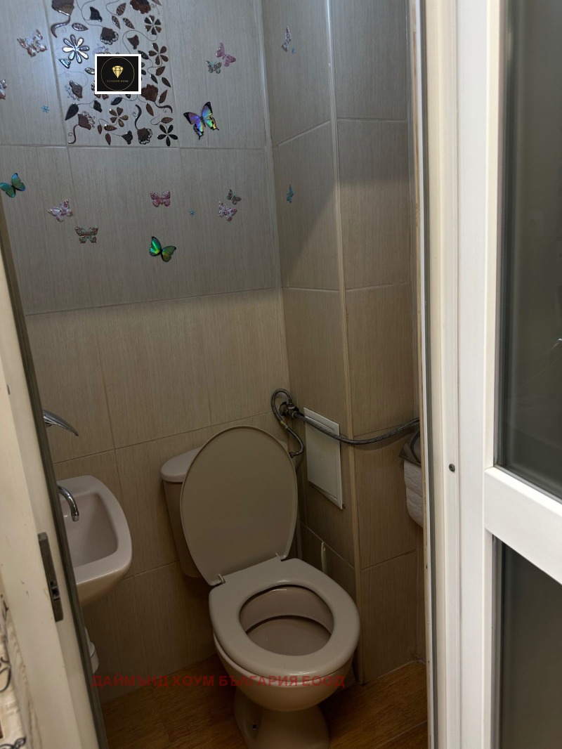 Till salu  Kontor Plovdiv , Karsjijaka , 15 kvm | 33647055 - bild [4]