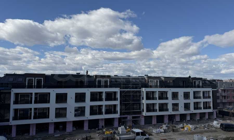 Продава 3-СТАЕН, гр. Пловдив, Остромила, снимка 2 - Апартаменти - 53715038