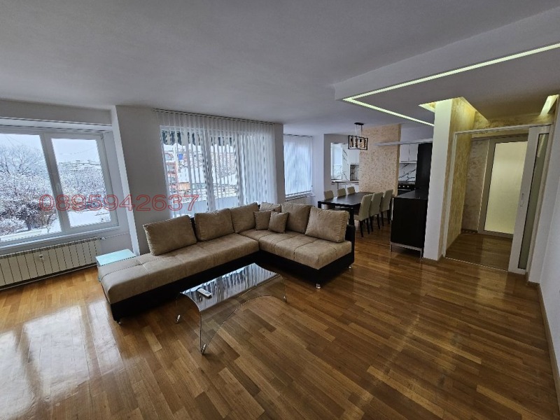 En venta  2 dormitorios Plovdiv , Karshiyaka , 134 metros cuadrados | 86467185 - imagen [2]