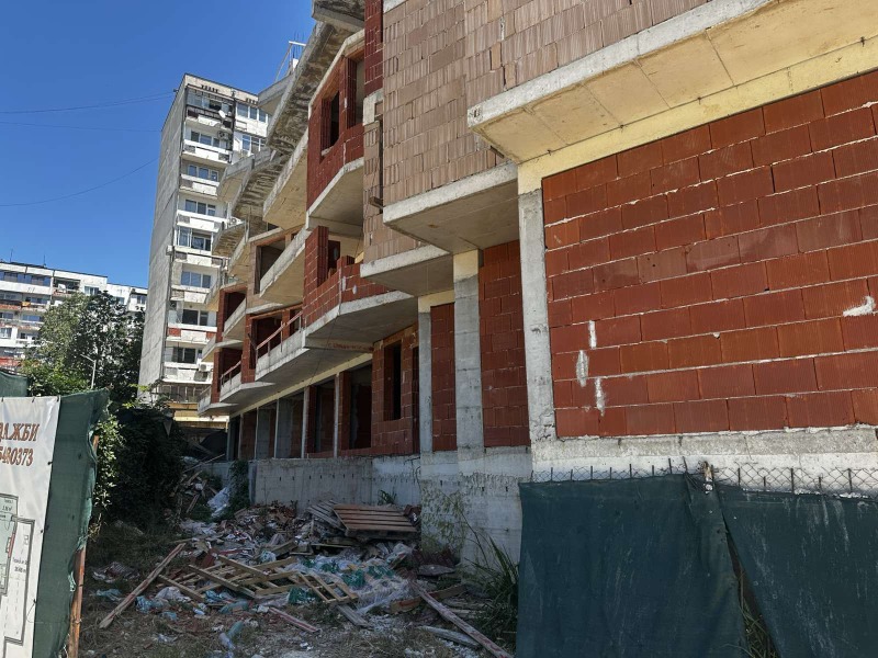 Προς πώληση  2 υπνοδωμάτια Βαρνα , Βαζραζδανε 1 , 97 τ.μ | 42381739 - εικόνα [2]