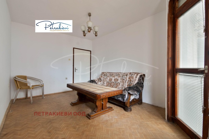 Продава 3-СТАЕН, гр. Бургас, Възраждане, снимка 8 - Апартаменти - 52523835