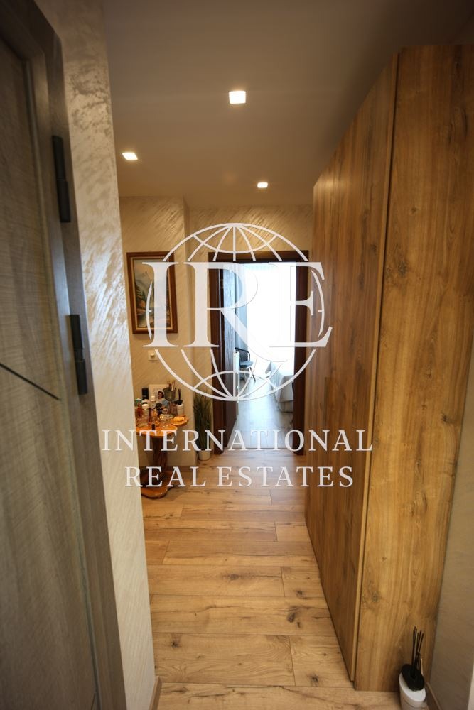 Продава 3-СТАЕН, гр. Варна, к.к. Св.Св. Константин и Елена, снимка 13 - Апартаменти - 53148031