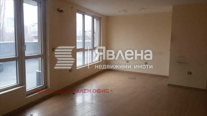 Продава МНОГОСТАЕН, гр. София, Дианабад, снимка 2 - Aпартаменти - 47454331