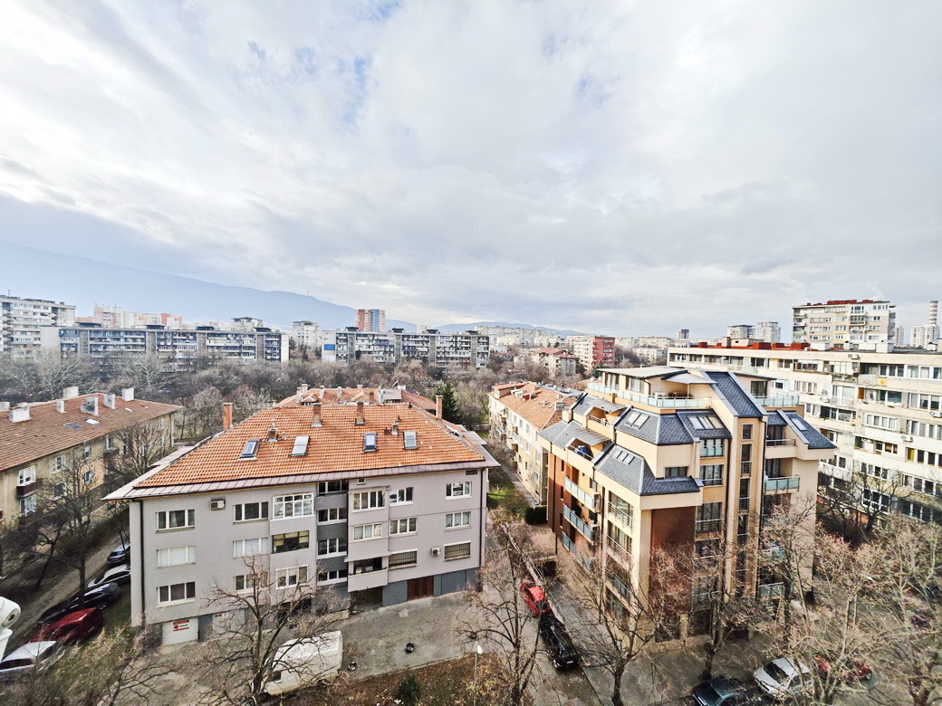 Продава 3-СТАЕН, гр. София, Хиподрума, снимка 2 - Апартаменти - 53005659