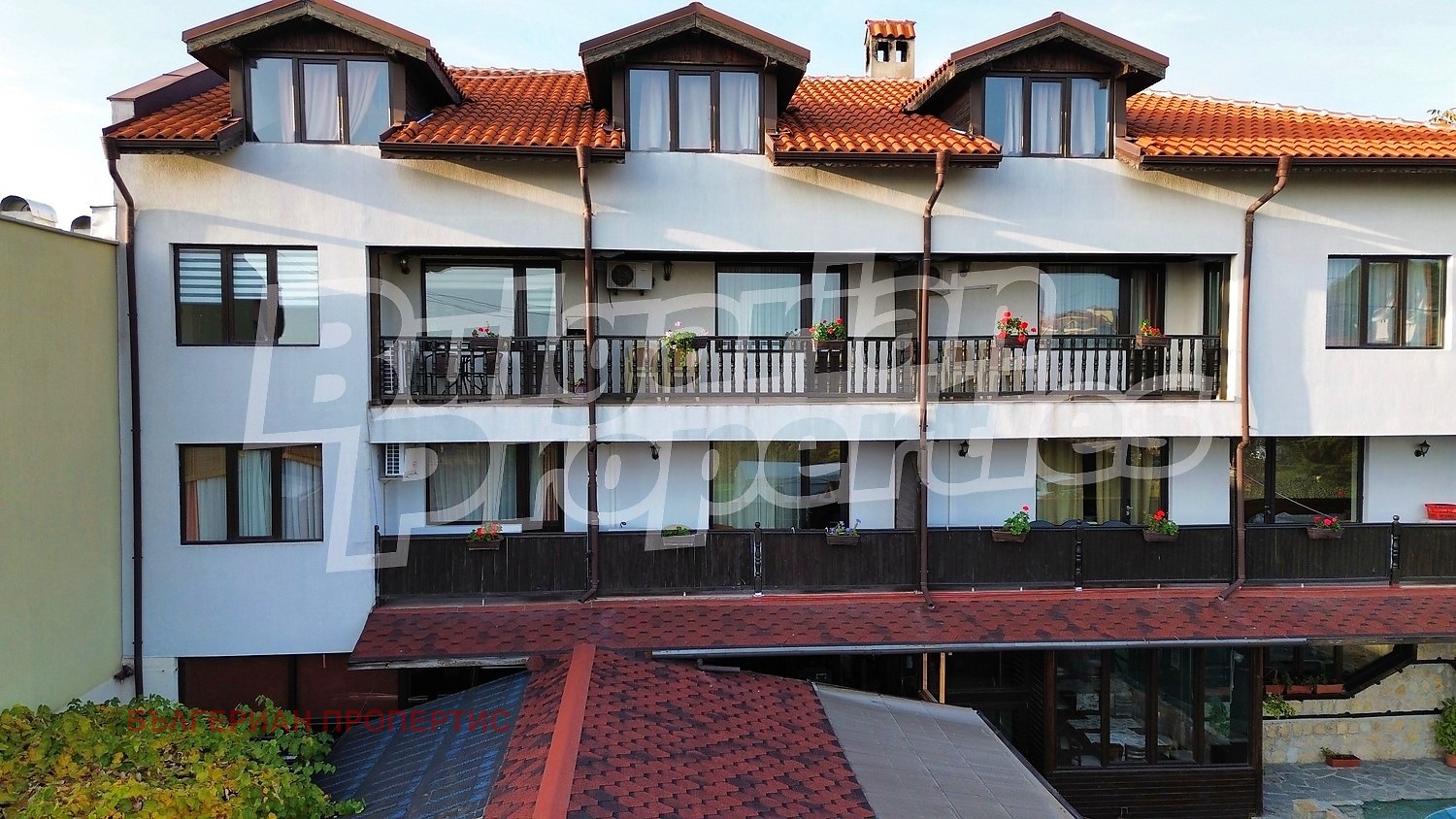 Продава ХОТЕЛ, с. Кошарица, област Бургас, снимка 8 - Хотели - 54067933