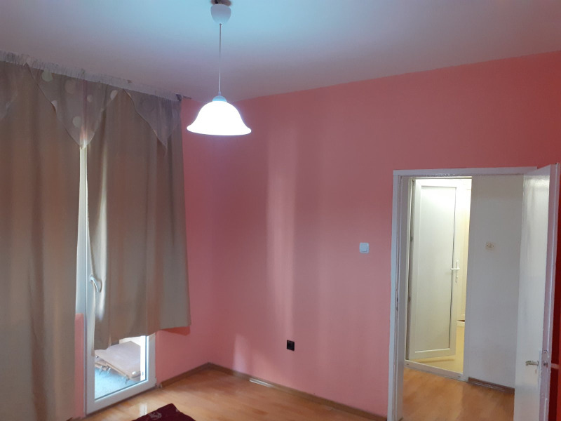 In vendita  2 camere da letto Plovdiv , Trakiia , 94 mq | 83720670 - Immagine [2]