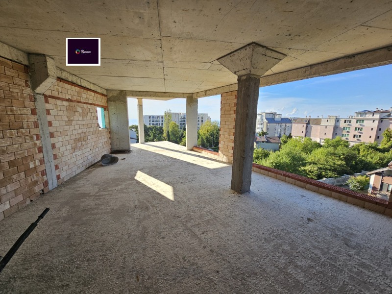 À venda  2 quartos Varna , k.k. Tchaika , 151 m² | 98944133 - imagem [2]