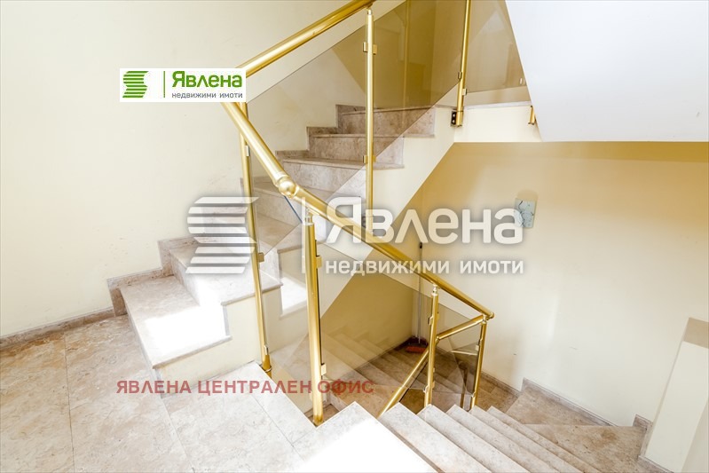 Продава КЪЩА, гр. София, Надежда 4, снимка 12 - Къщи - 47427413