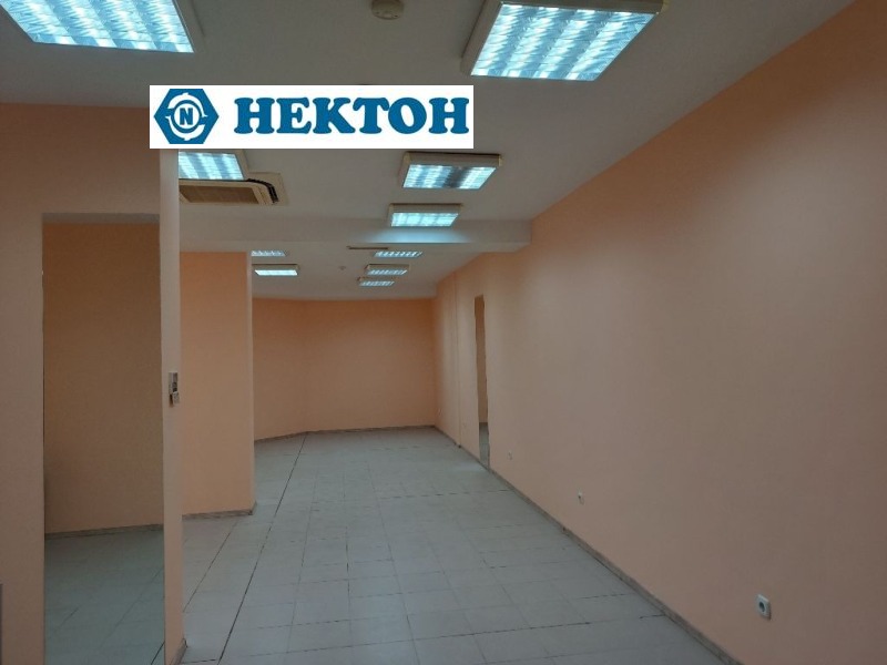 Продава МАГАЗИН, гр. Варна, Възраждане 1, снимка 14 - Магазини - 40010629