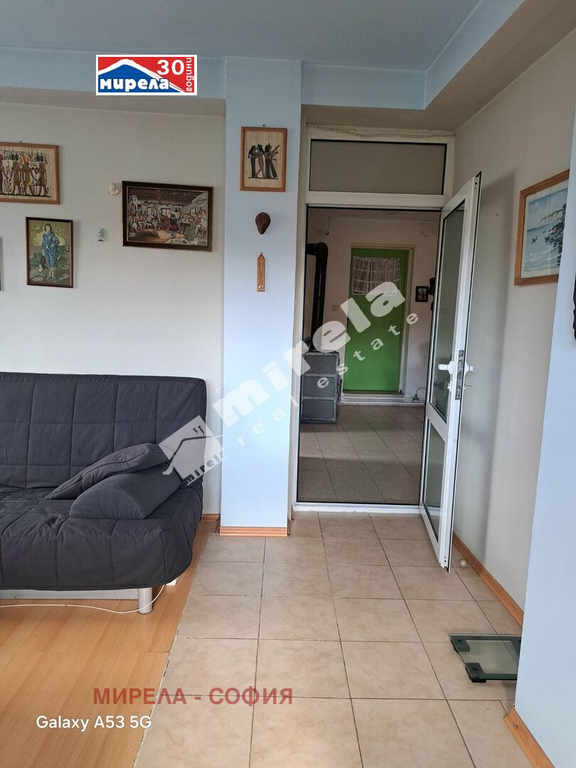 Продава КЪЩА, с. Хераково, област София област, снимка 2 - Къщи - 52238187