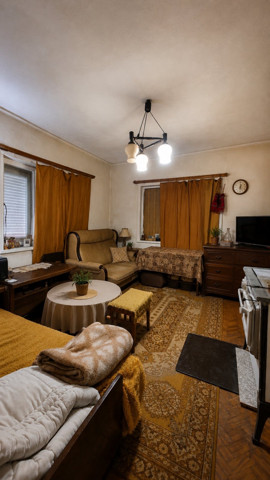 Продава КЪЩА, гр. Вършец, област Монтана, снимка 13 - Къщи - 55022431