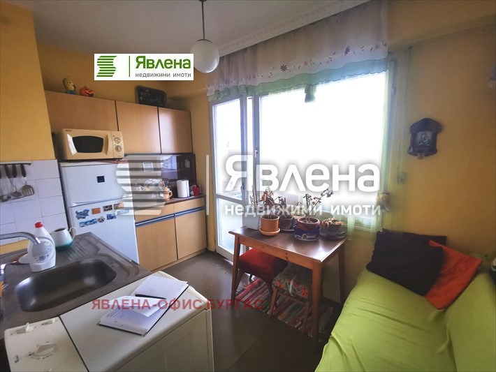 Продава 2-СТАЕН, гр. Бургас, област Бургас, снимка 3 - Aпартаменти - 47933597