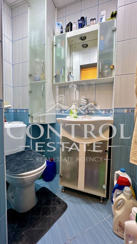 Продава 3-СТАЕН, гр. Велико Търново, Акация, снимка 17 - Апартаменти - 54053778