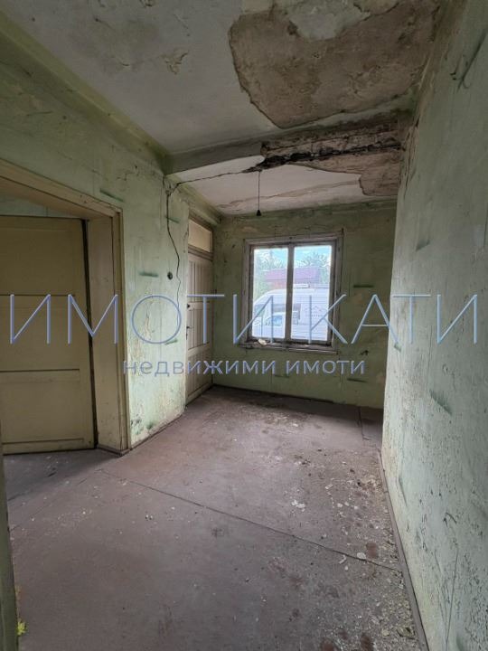 Na prodej  Dům Pernik , Centar , 61 m2 | 76769345 - obraz [4]
