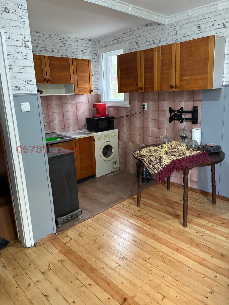 Продава КЪЩА, гр. Годеч, област София област, снимка 2 - Къщи - 53499325