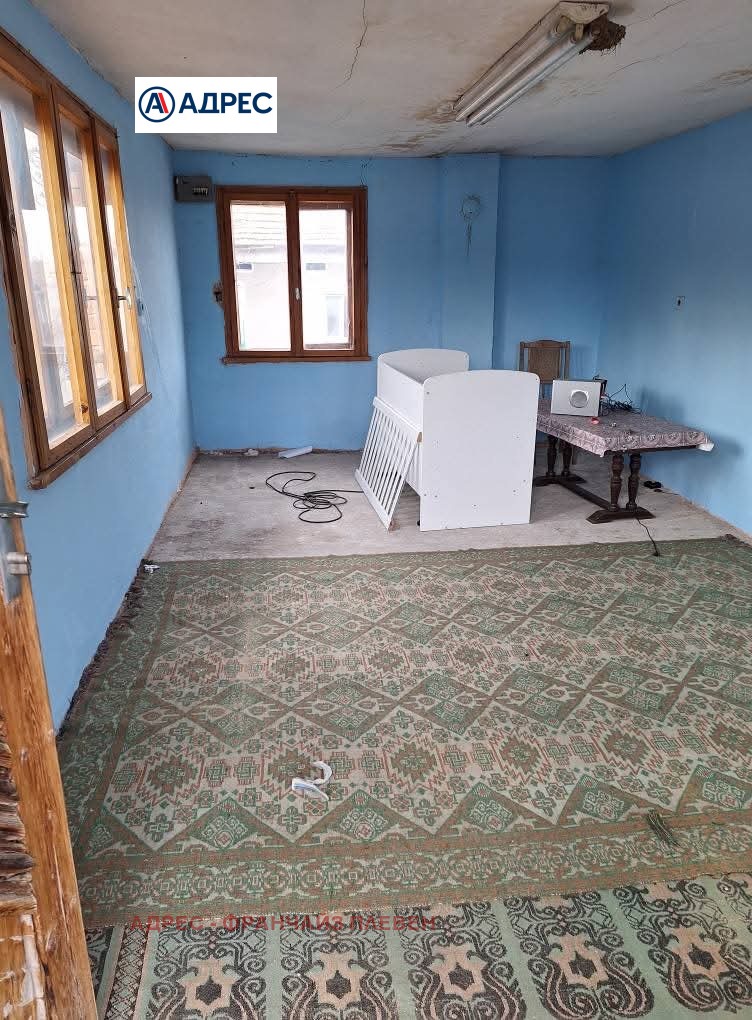 Продава КЪЩА, с. Търнак, област Враца, снимка 2 - Къщи - 53783143