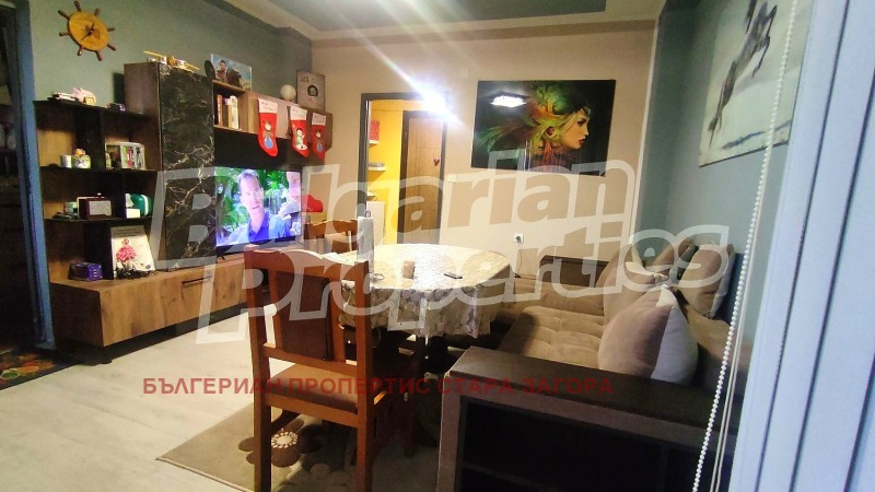 Продава 2-СТАЕН, гр. Гълъбово, област Стара Загора, снимка 2 - Апартаменти - 53071688