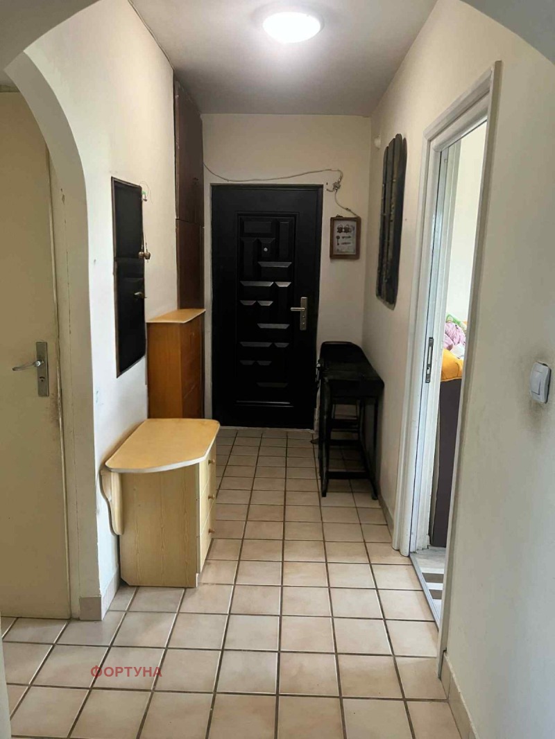 Na sprzedaż  2 sypialnie Ruse , Wazrażdane , 80 mkw | 27279367 - obraz [2]