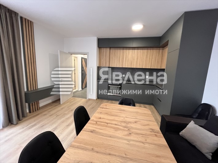 Продава 3-СТАЕН, гр. Варна, м-т Пчелина