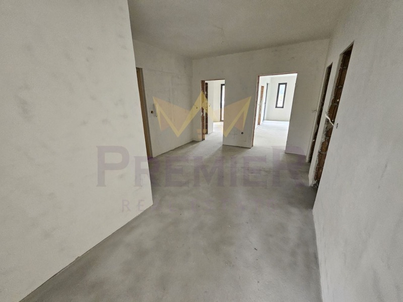 На продаж  3 кімнатна София , Бояна , 152 кв.м | 38280421 - зображення [3]