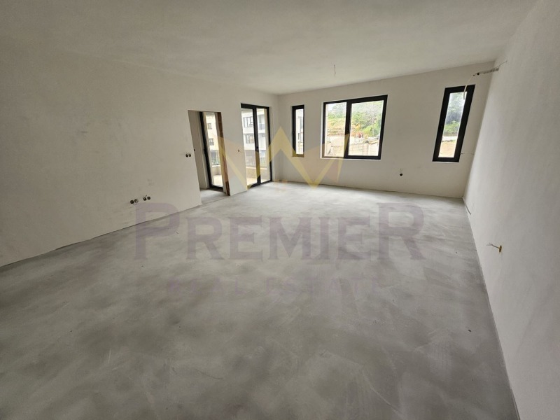 На продаж  3 кімнатна София , Бояна , 152 кв.м | 38280421