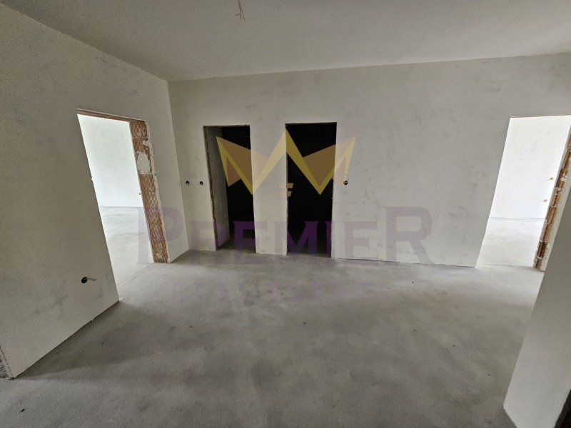 На продаж  3 кімнатна София , Бояна , 152 кв.м | 38280421 - зображення [7]