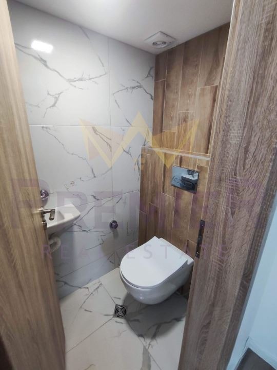 Продава 4-СТАЕН, гр. Варна, Център, снимка 10 - Апартаменти - 55044462