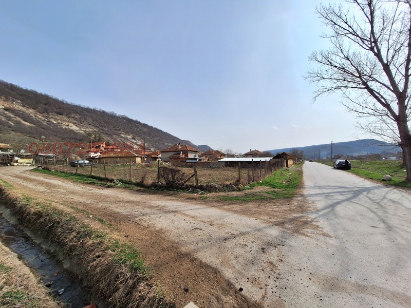 Продава ПАРЦЕЛ, с. Сваленик, област Русе, снимка 10 - Парцели - 53379508