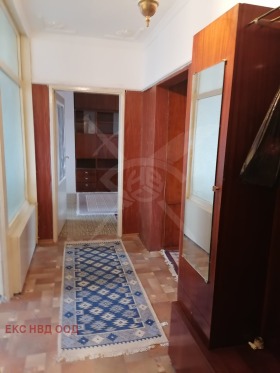 3 кімнатна Изгрев, Пловдив 8