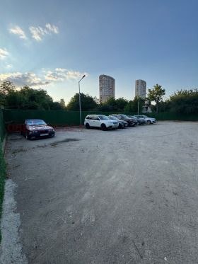 Działka Slatina, Sofia