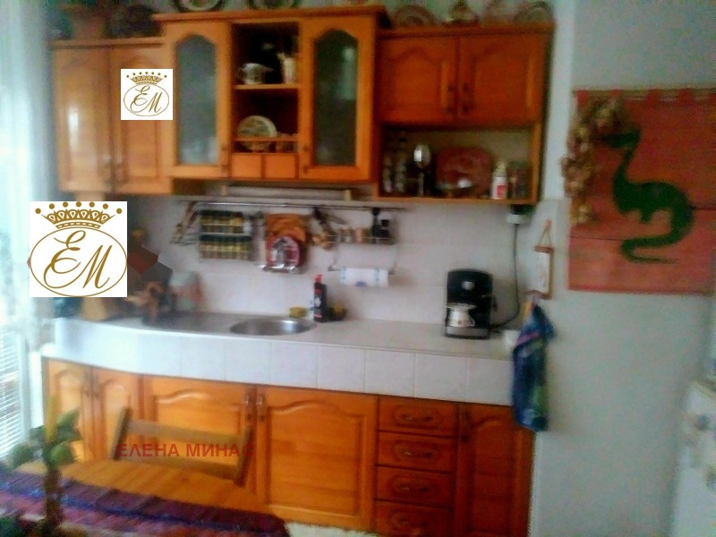 Продава 3-СТАЕН, гр. Шумен, Тракия, снимка 2 - Апартаменти - 52498898