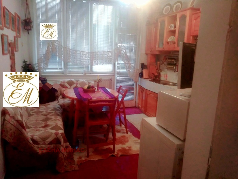 Продава 3-СТАЕН, гр. Шумен, Тракия, снимка 4 - Апартаменти - 52498898