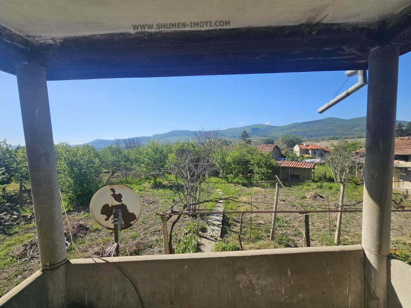 Te koop  Huis regio Sjoemen , Jankovo , 209 m² | 76122598 - afbeelding [2]