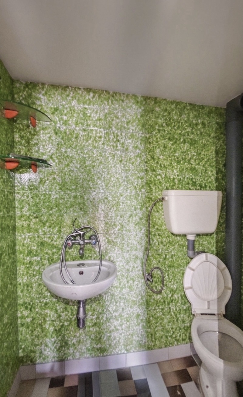 Продава КЪЩА, гр. София, с. Волуяк, снимка 10 - Къщи - 54120951