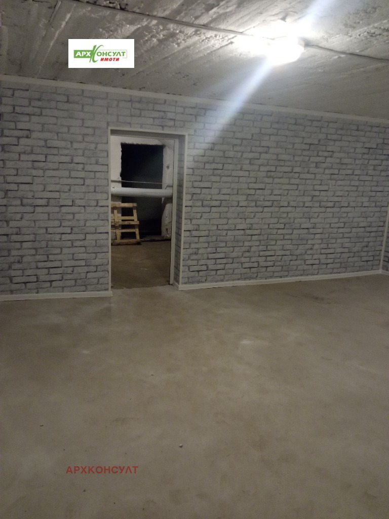 Продава СКЛАД, гр. София, Летище София, снимка 2 - Складове - 53558492