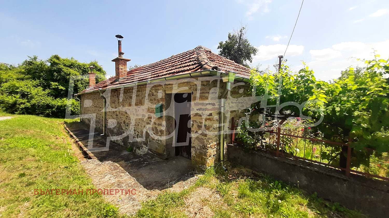 Продава КЪЩА, с. Геша, област Габрово, снимка 2 - Къщи - 51567096