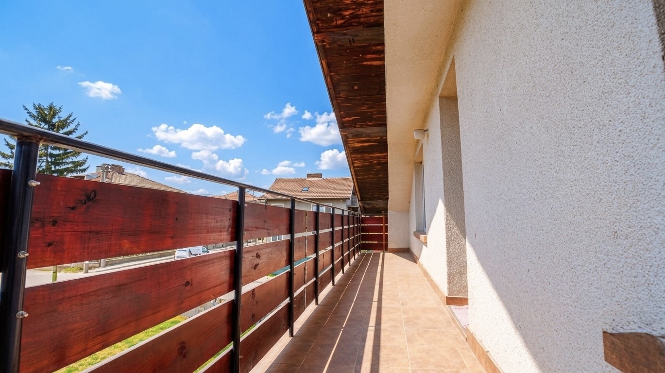 Продава КЪЩА, гр. София, с. Волуяк, снимка 3 - Къщи - 54120951