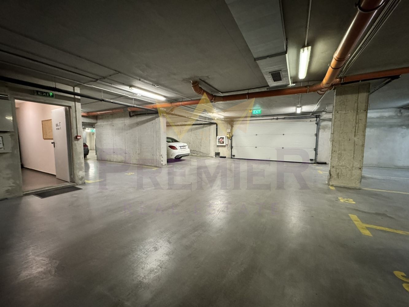 Продава ГАРАЖ, ПАРКОМЯСТО, гр. Варна, Бриз, снимка 3 - Гаражи и паркоместа - 54362799