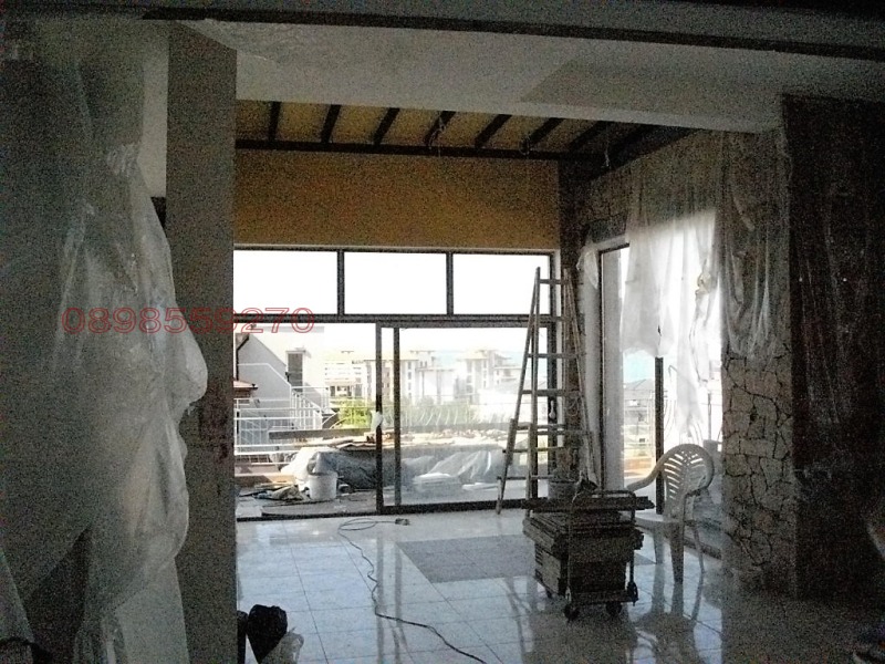 Продава МНОГОСТАЕН, гр. Бургас, Сарафово, снимка 2 - Апартаменти - 53020212