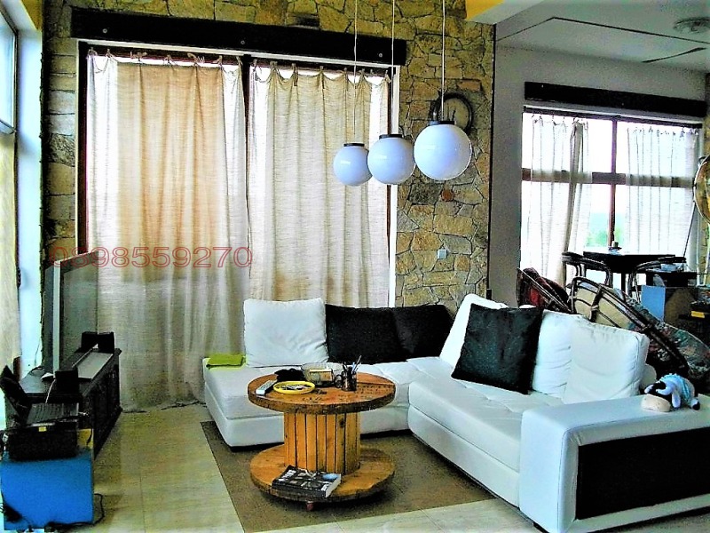 Продава МНОГОСТАЕН, гр. Бургас, Сарафово, снимка 4 - Апартаменти - 53020212