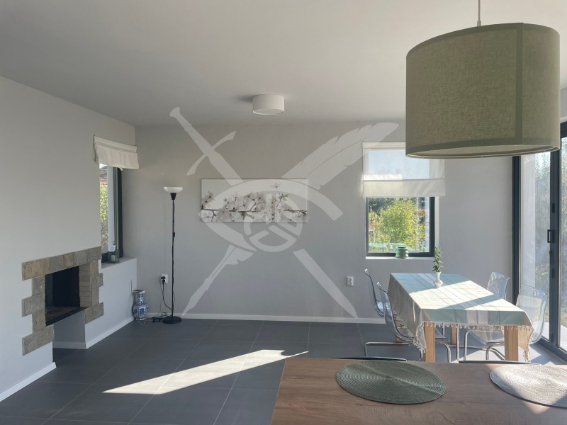 Продава КЪЩА, с. Приселци, област Бургас