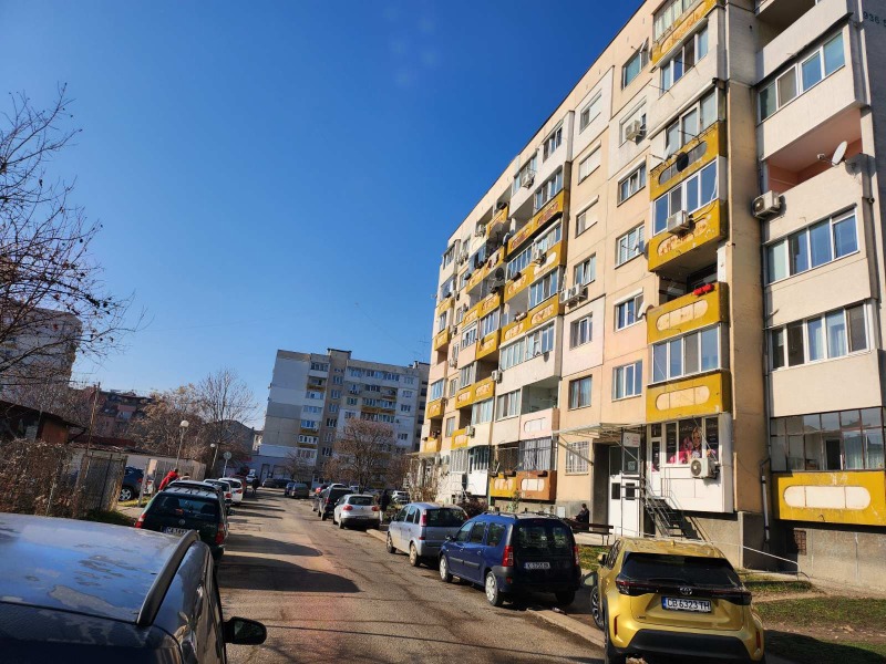 Продава  3-стаен град София , Надежда 2 , 90 кв.м | 40710726