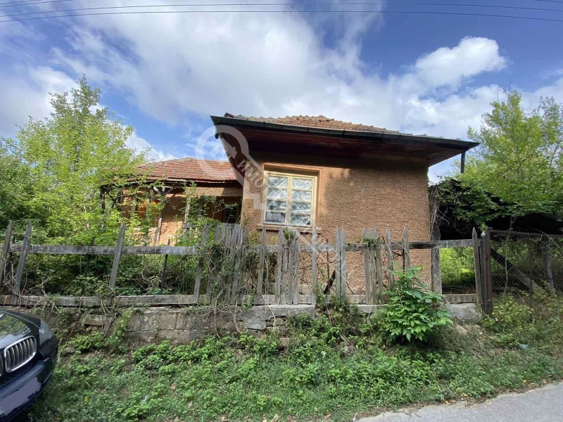 À venda  Casa região Veliko Tarnovo , Bebrovo , 250 m² | 58192669