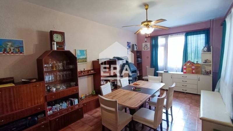 Продава КЪЩА, с. Момино, област Търговище, снимка 13 - Къщи - 52374400