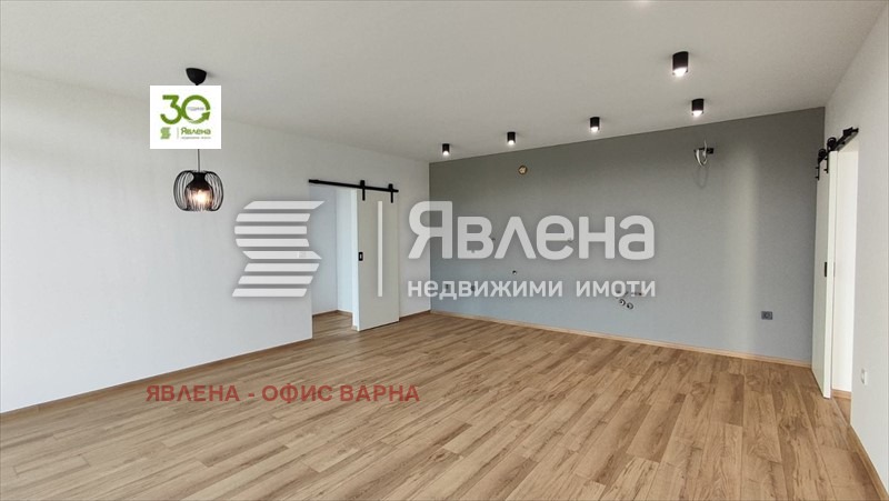 Продава КЪЩА, с. Църква, област Добрич, снимка 2 - Къщи - 54624493